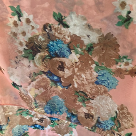 Live 4 Truth pink floral kimono - Picture 3 of 6